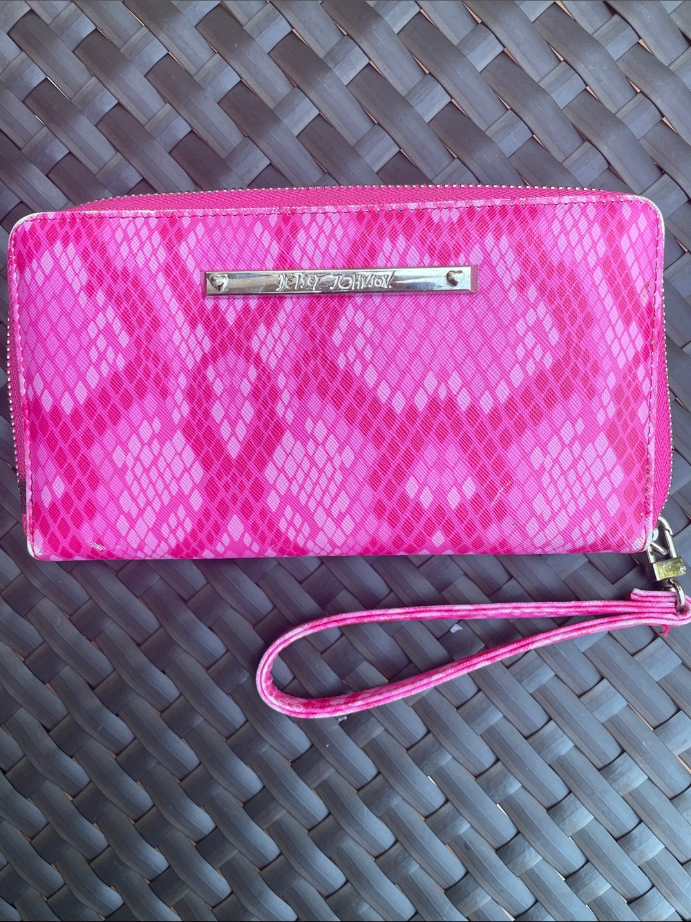 Betsey Johnson Hot Pink Snakeskin Zip Around Wristlet Wallet